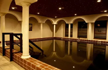 Apollo Wellness Club Hotel Sangeorgiu de Mures SPA