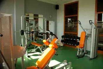 Apollo Wellness Club Hotel Sangeorgiu de Mures SPA