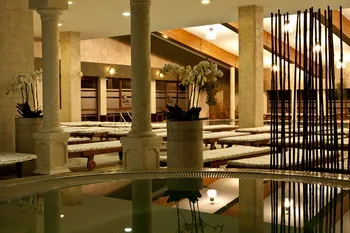 Apollo Wellness Club Hotel Sangeorgiu de Mures SPA