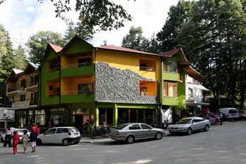 Cazare in Baile Olanesti - Pensiunea Izvoare ***, rezervari online in Baile Olanesti: Pensiune *** cazare baile olanesti tratament - Cazare in Baile Olanesti - Pensiunea Izvoare ***, rezervari online in Baile Olanesti: Pensiune ***