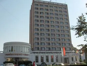 Cazare in Lacul Sarat, Braila - Hotel Traian ***, rezervari online in Lacul Sarat, Braila: Hotel *** cazare lacul sarat - Cazare in Lacul Sarat, Braila - Hotel Traian ***, rezervari online in Lacul Sarat, Braila: Hotel ***