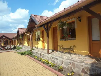 Cazare in Feliceni - Pensiune Lanyi 2 ***, rezervari online in Feliceni: Pensiune *** cazare feliceni - Cazare in Feliceni - Pensiune Lanyi 2 ***, rezervari online in Feliceni: Pensiune ***