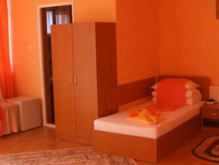 Cazare Campia Turzii - Hotel Tiver - Judetul Cluj, Salina Turda, Cheile Turzii