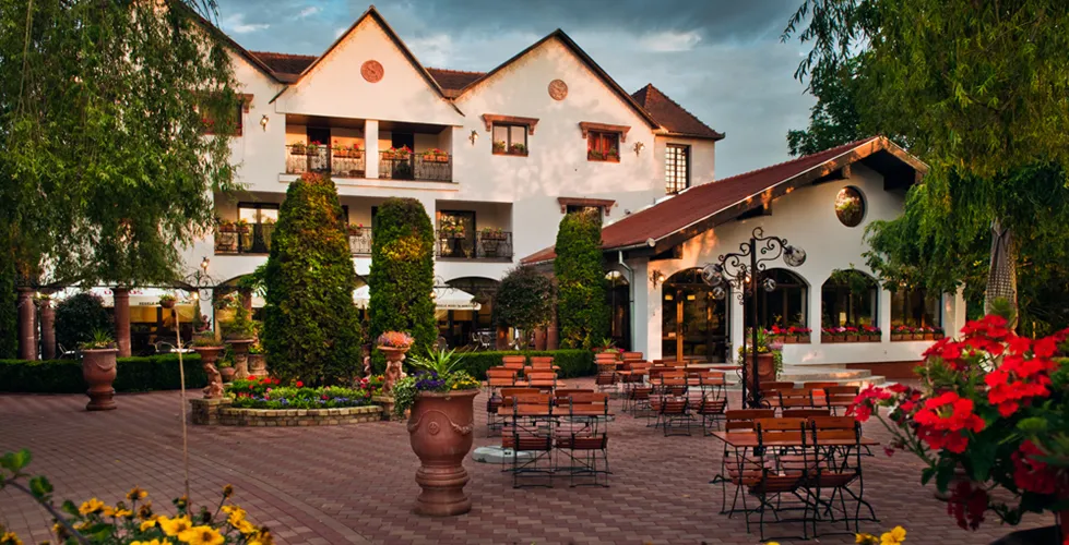 Cazare in Sighisoara, Danes - Motel Dracul ***, rezervari online in Sighisoara, Danes: Motel *** cazare sighisoara - Cazare in Sighisoara, Danes - Motel Dracul ***, rezervari online in Sighisoara, Danes: Motel ***