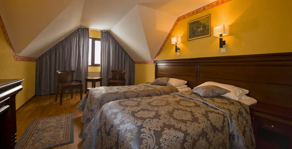 Cazare Danes - Motel Dracul - Centru Ecvestru - Judetul Mures - Sighisoara