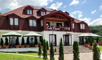 Cazare in Ruganesti - Pensiunea Padure ***, rezervari online in Ruganesti: Pensiune *** cazare mugeni - Cazare in Ruganesti - Pensiunea Padure ***, rezervari online in Ruganesti: Pensiune ***