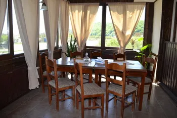 Cazare Oesti - Transfagarasan - comuna Corbeni - Pensiunea Meridian - judetul Arges