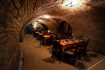 Cazare Ogra - Hotel Castel Haller - Judetul Mures