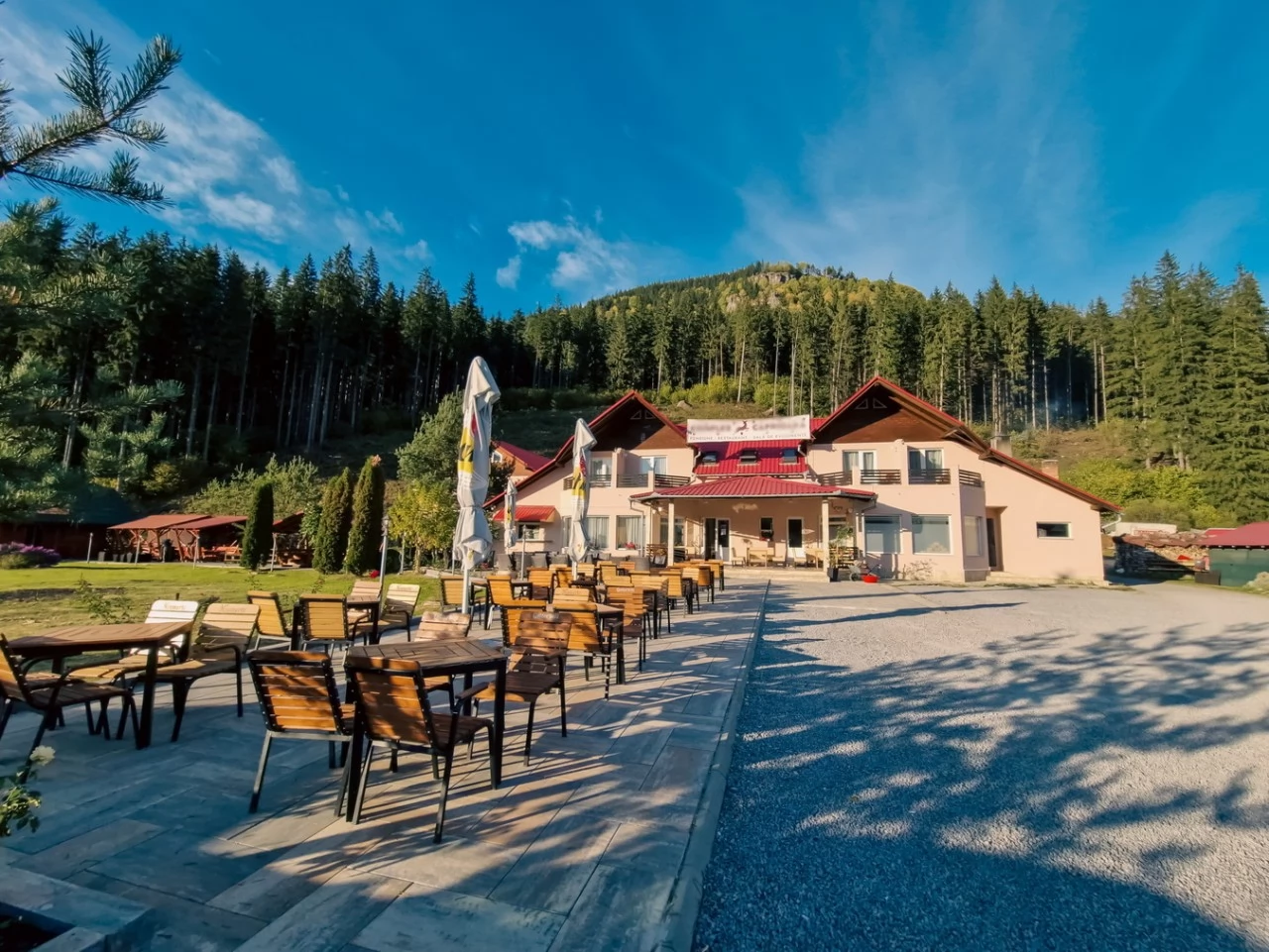 cazare toplita - Cazare in Toplita - Pensiunea Caprioara ***, rezervari online in Toplita: Pensiune ***