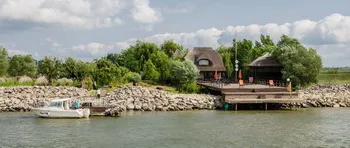 Cazare Delta Dunarii - Loc. Vulturu - Pensiunea Aqua Villa