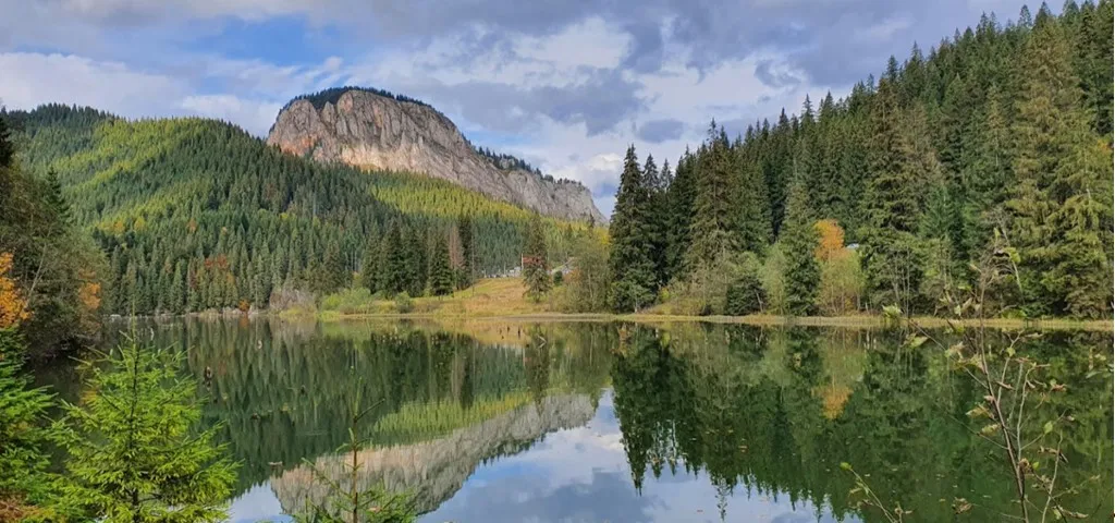 Oferte de cazare Lacu Roșu Vacanta ta - Locuri de Poveste in Romania